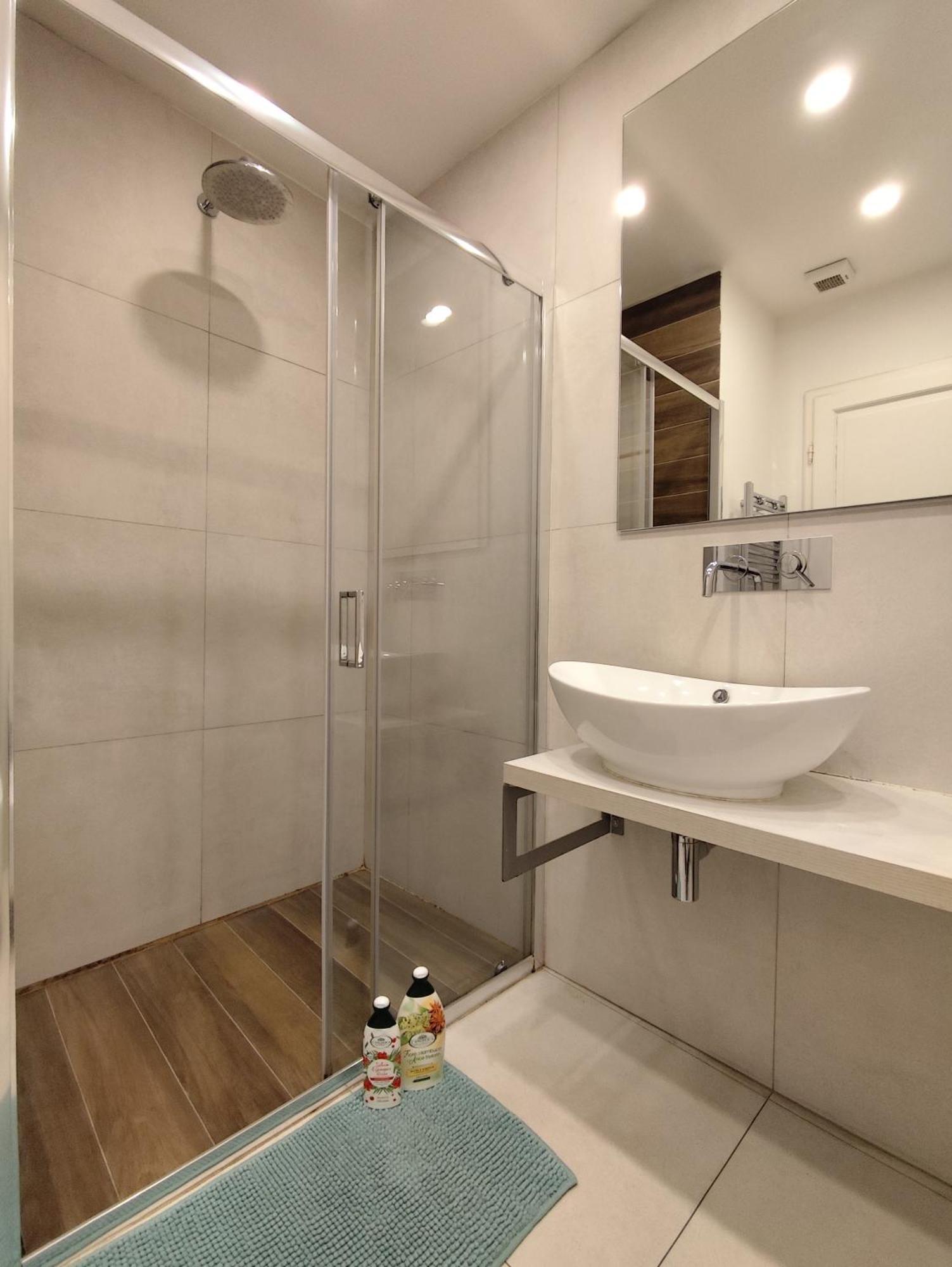 Borgo San Frediano Suites Флоренция Екстериор снимка